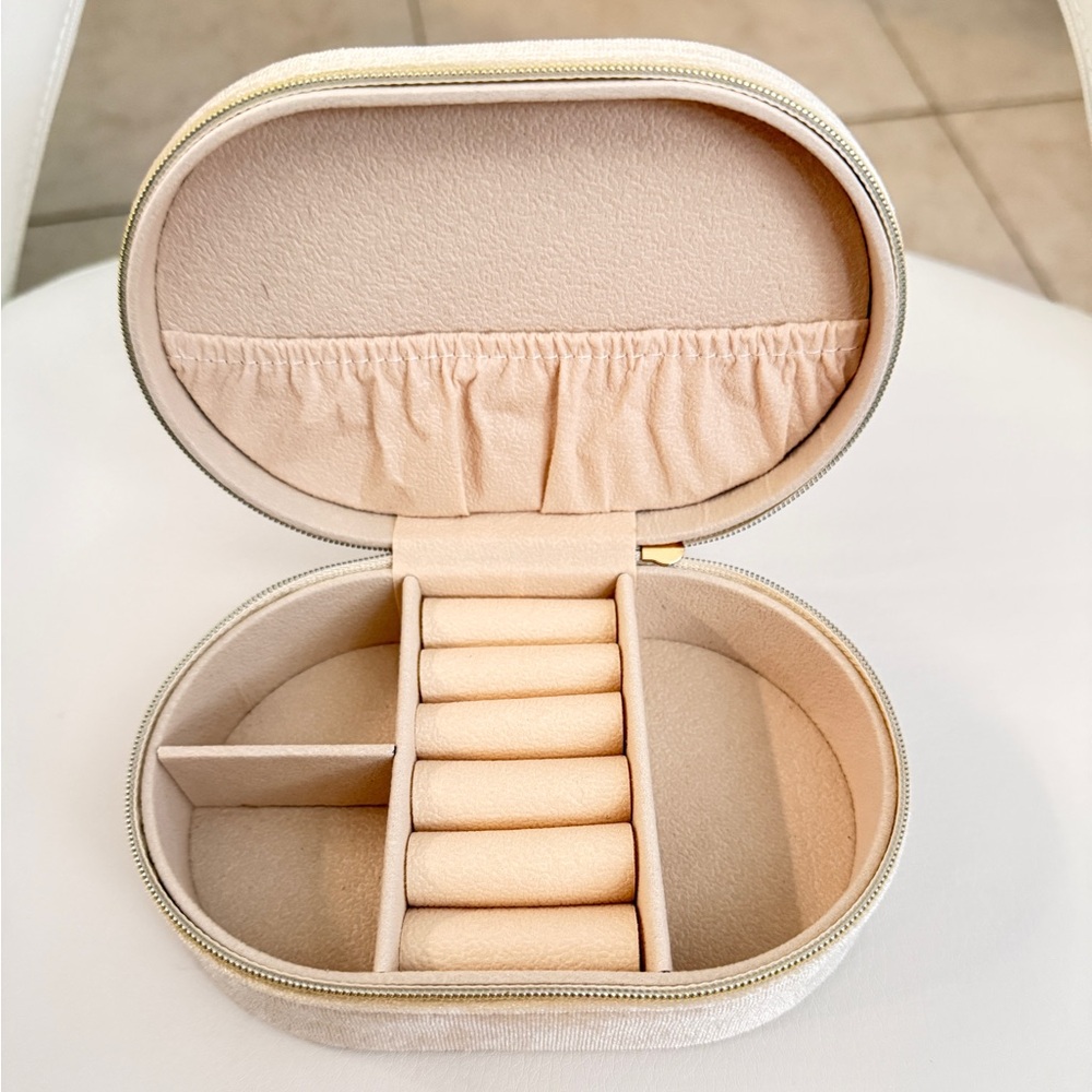 Jewelry Organizer